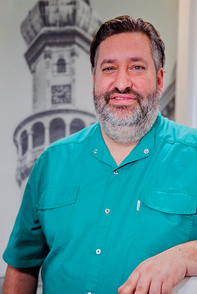 Dr. László Mozsolits